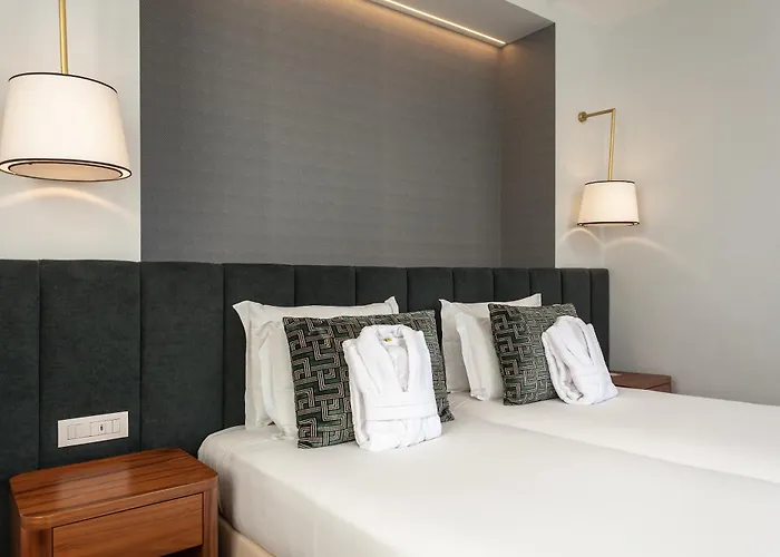 Hotel Baia 4*